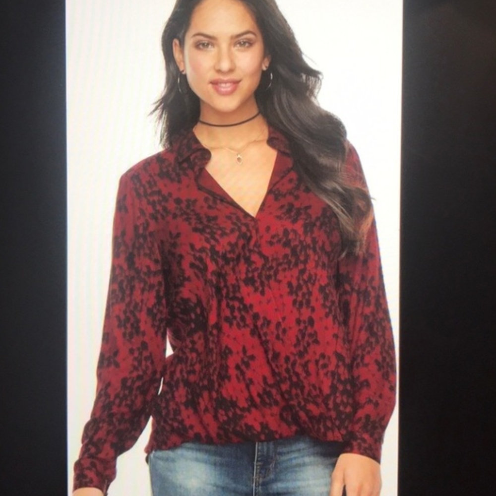 Rock & Republic Draped Twist Top